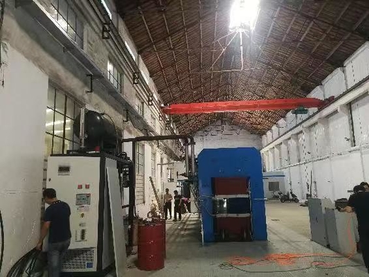 Mua Dầu điện hoặc chuyển dầu sưởi cao su đúc bốc Vulkanising Press 0-25MPa Pressure Range 0-300°C Nhiệt độ online manufacture