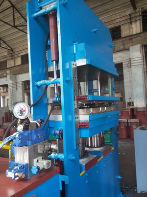 Mua Hai lớp tấm nóng 600T áp suất cao su nén đúc nén để sản xuất cao su hấp thụ sốc và hấp thụ sốc online manufacture
