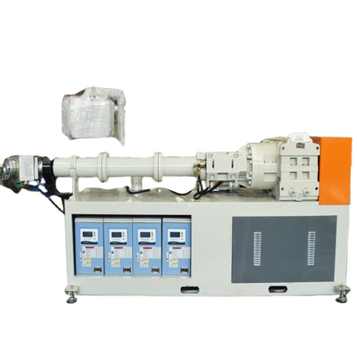 Mua Máy đúc cao su thủy lực động cơ 90kw với tốc độ quay của vít 3-26 r/min online manufacture