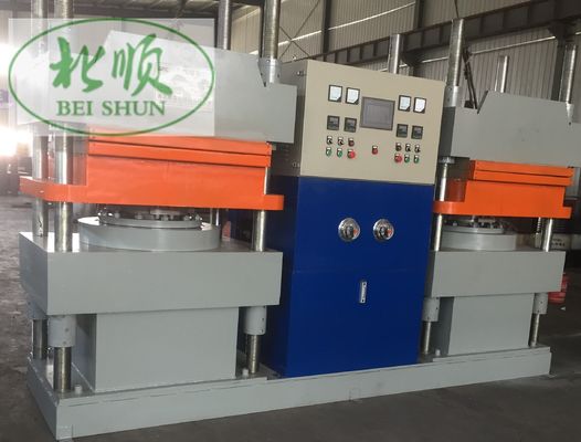 Giá tốt 300 tấn áp suất hai trạm đĩa phẳng Vulkanising Press cho sản xuất sản phẩm cao su trực tuyến