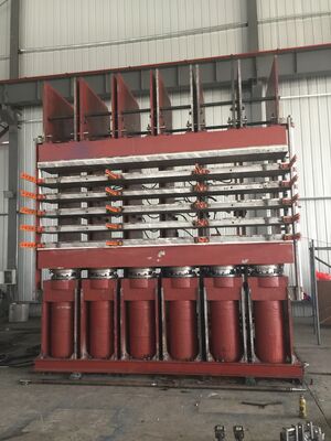 Giá tốt Fully Automatic Hydraulic Tire Tread Vulcanization Press with 800T Clamping Force and Electric Heating for Precision Curing trực tuyến